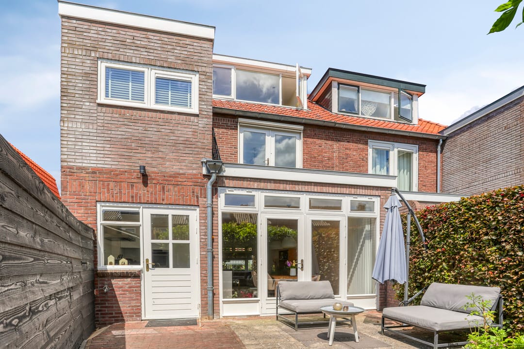 Photo 37 of Van Boetzelaerstraat 70