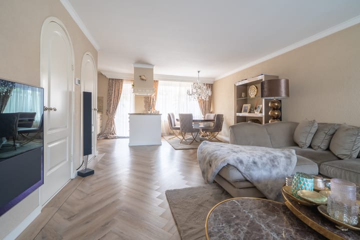 Foto 12 van Baardmosstraat 135