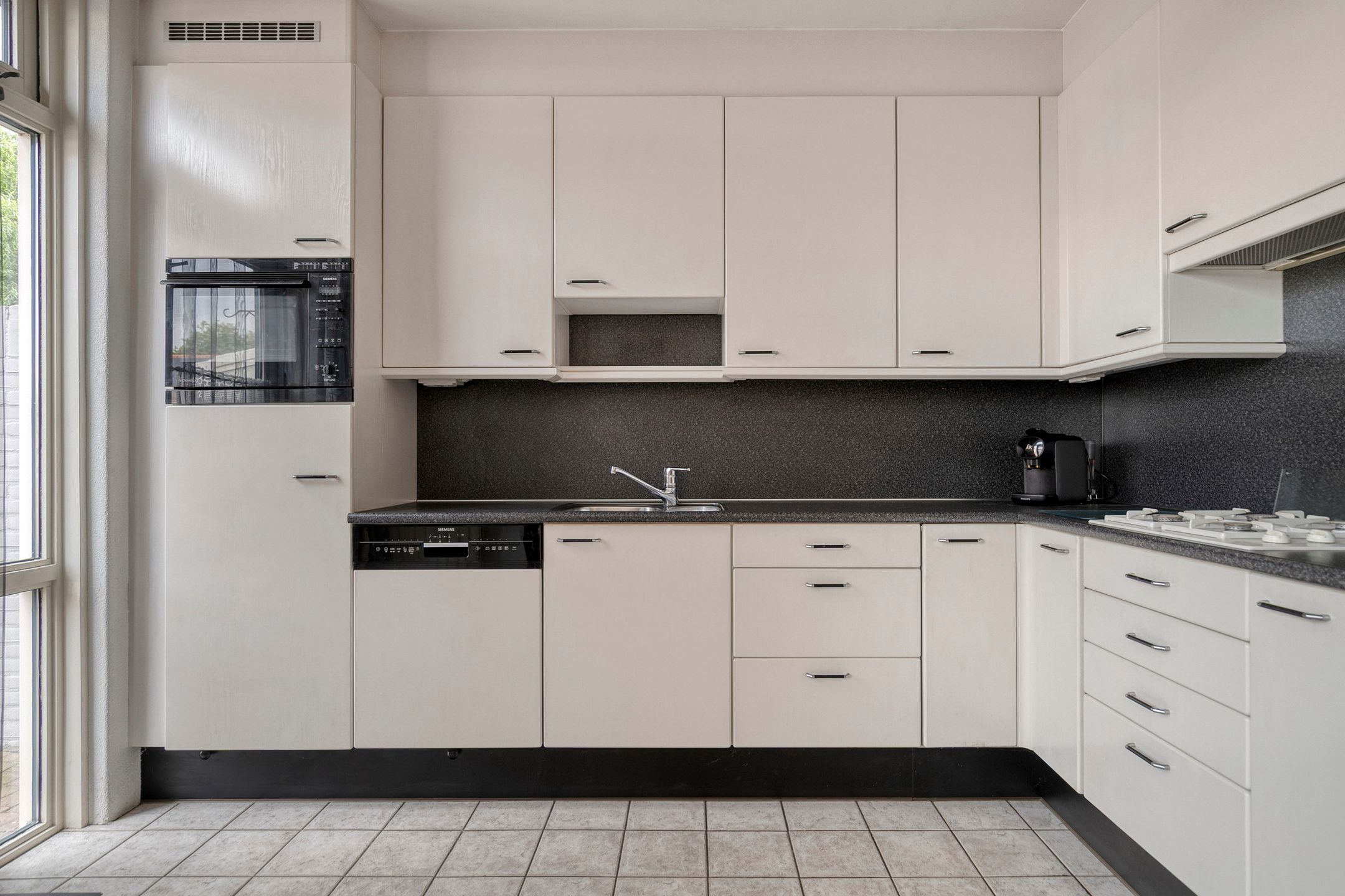 Foto 9 van Gilbert van Zinnikstraat 80