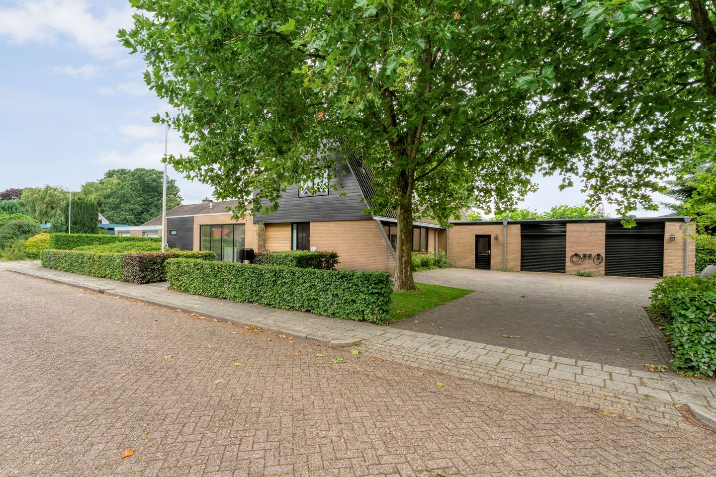 Photo 4 of Brinkstraat 18