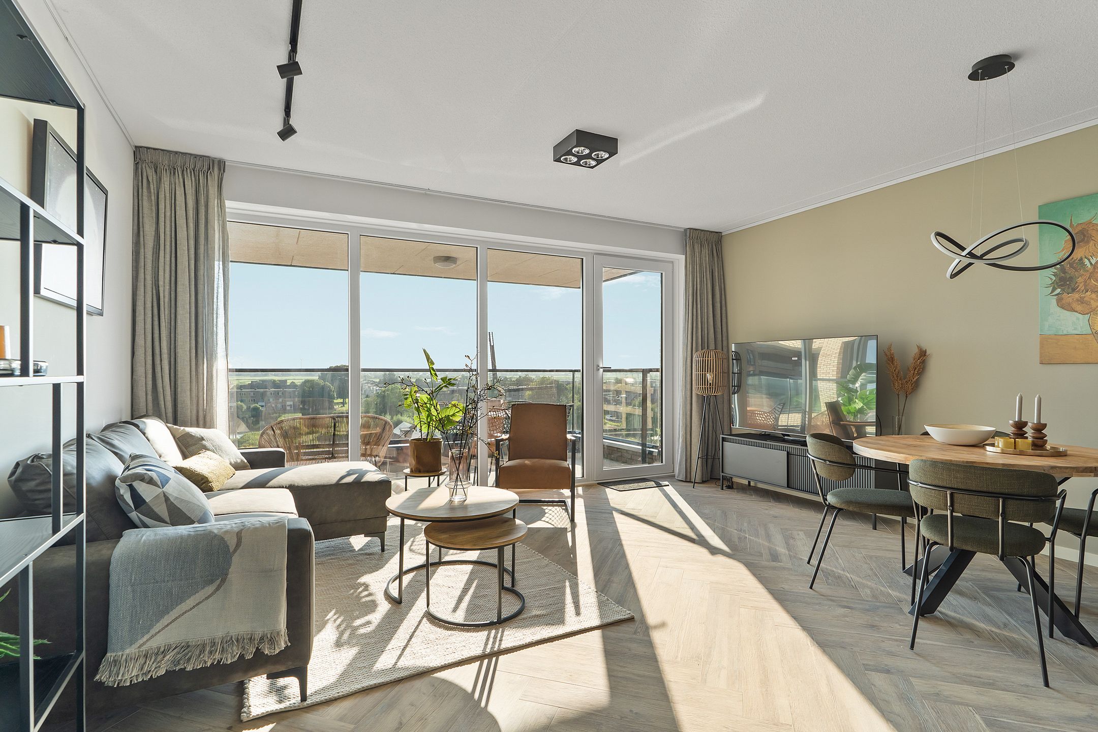 Foto 3 van Mahoniehout 419