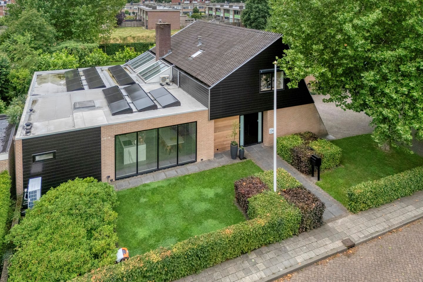 Photo 79 of Brinkstraat 18