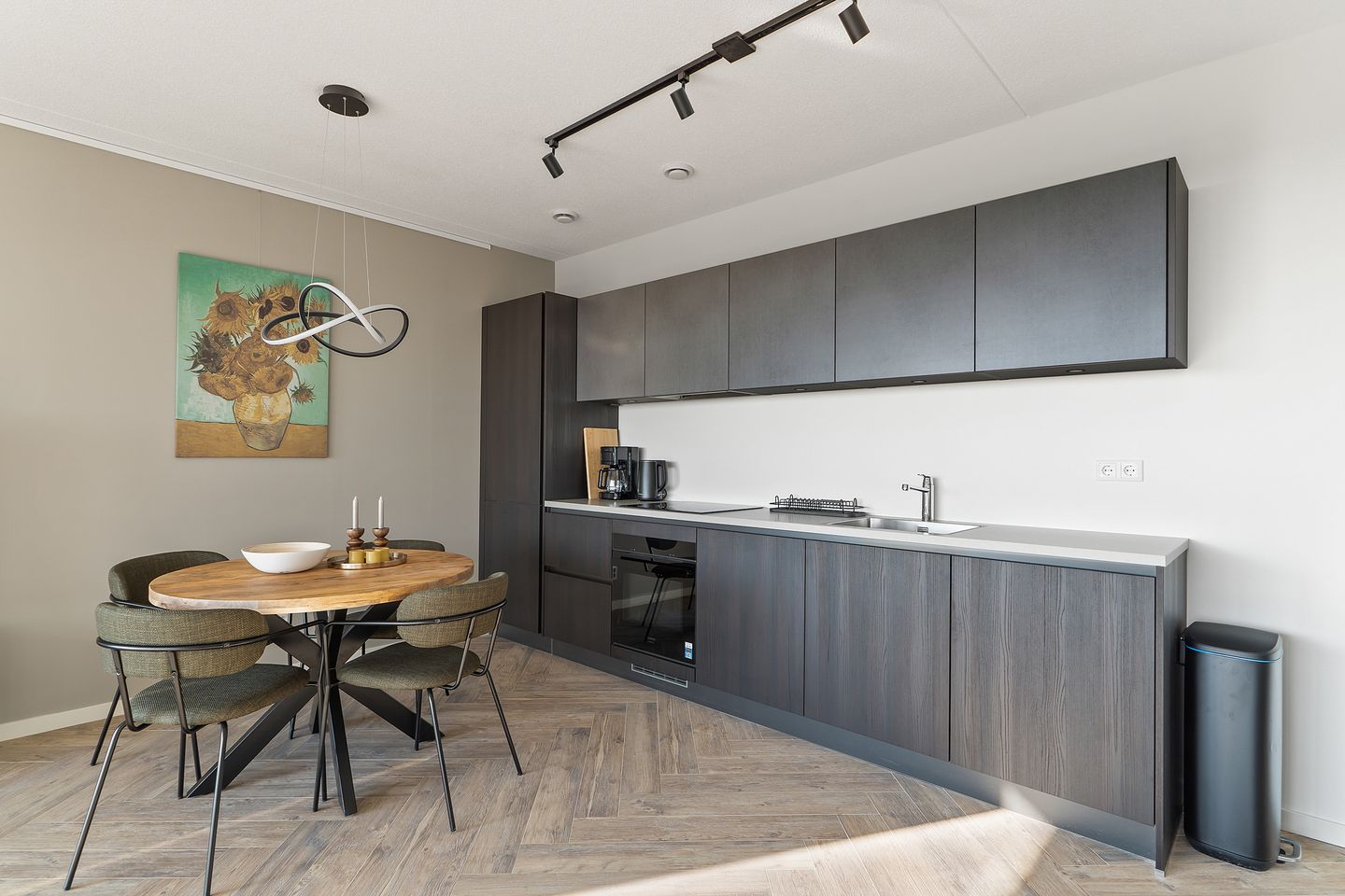 Foto 10 van Mahoniehout 419