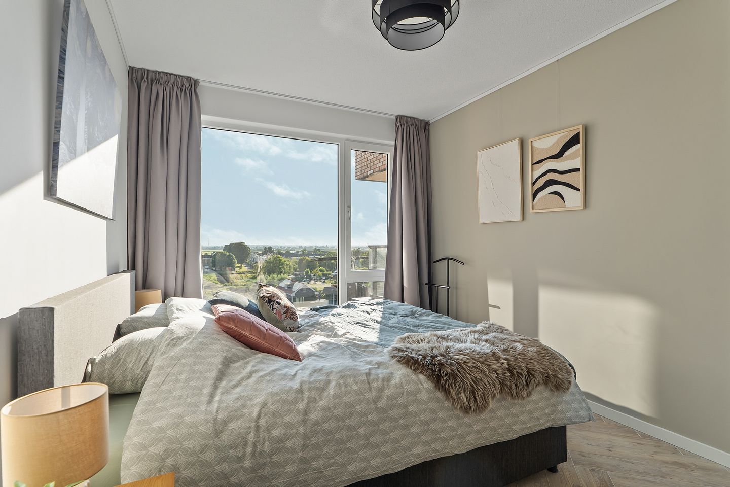 Foto 19 van Mahoniehout 419