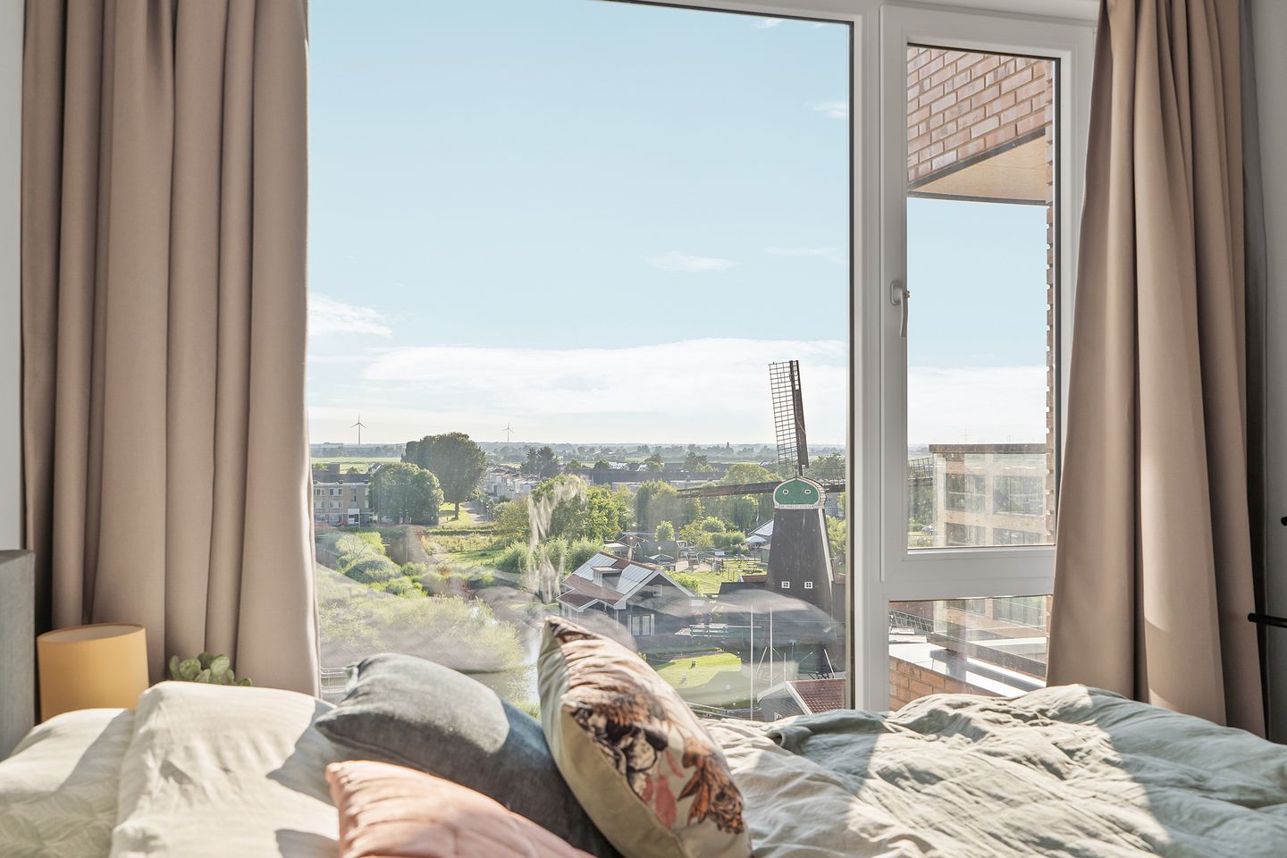 Foto 20 van Mahoniehout 419