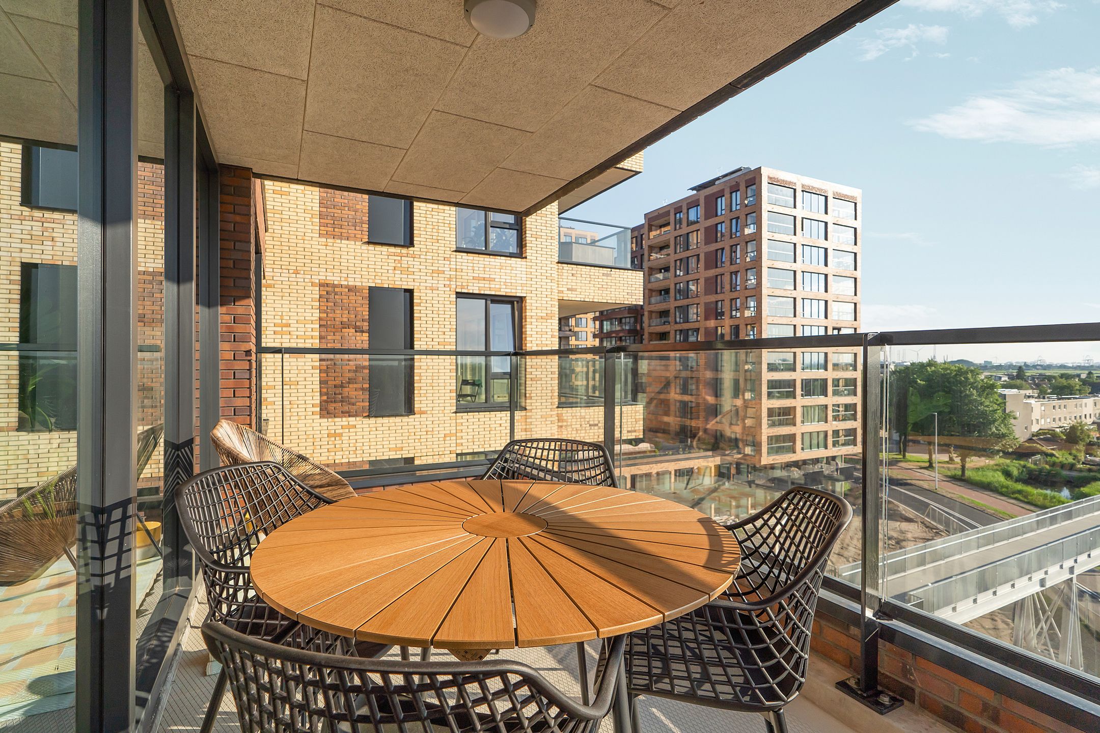 Foto 6 van Mahoniehout 419