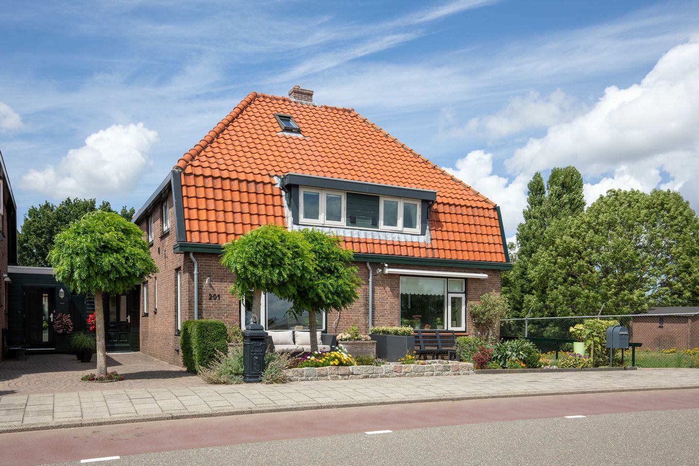 Foto 1 van Aalsmeerderdijk 201