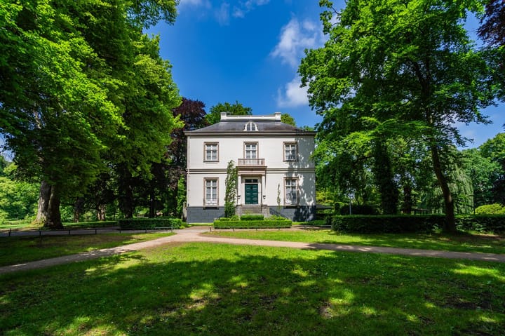 Verzetsstrijderspark 10, Apeldoorn
