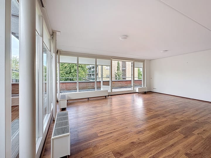 Photo 3 of Provinciënlaan 4-E