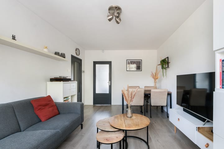 Foto 10 van Troelstraweg 28