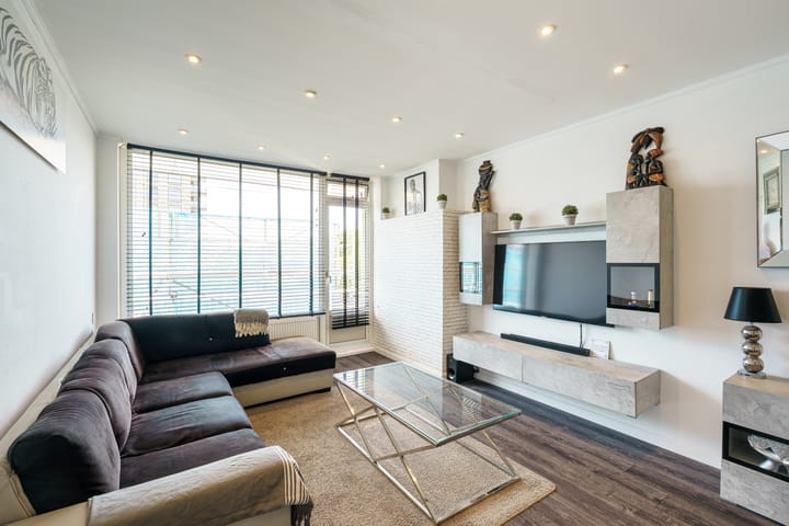 Foto 1 van Leyweg 214