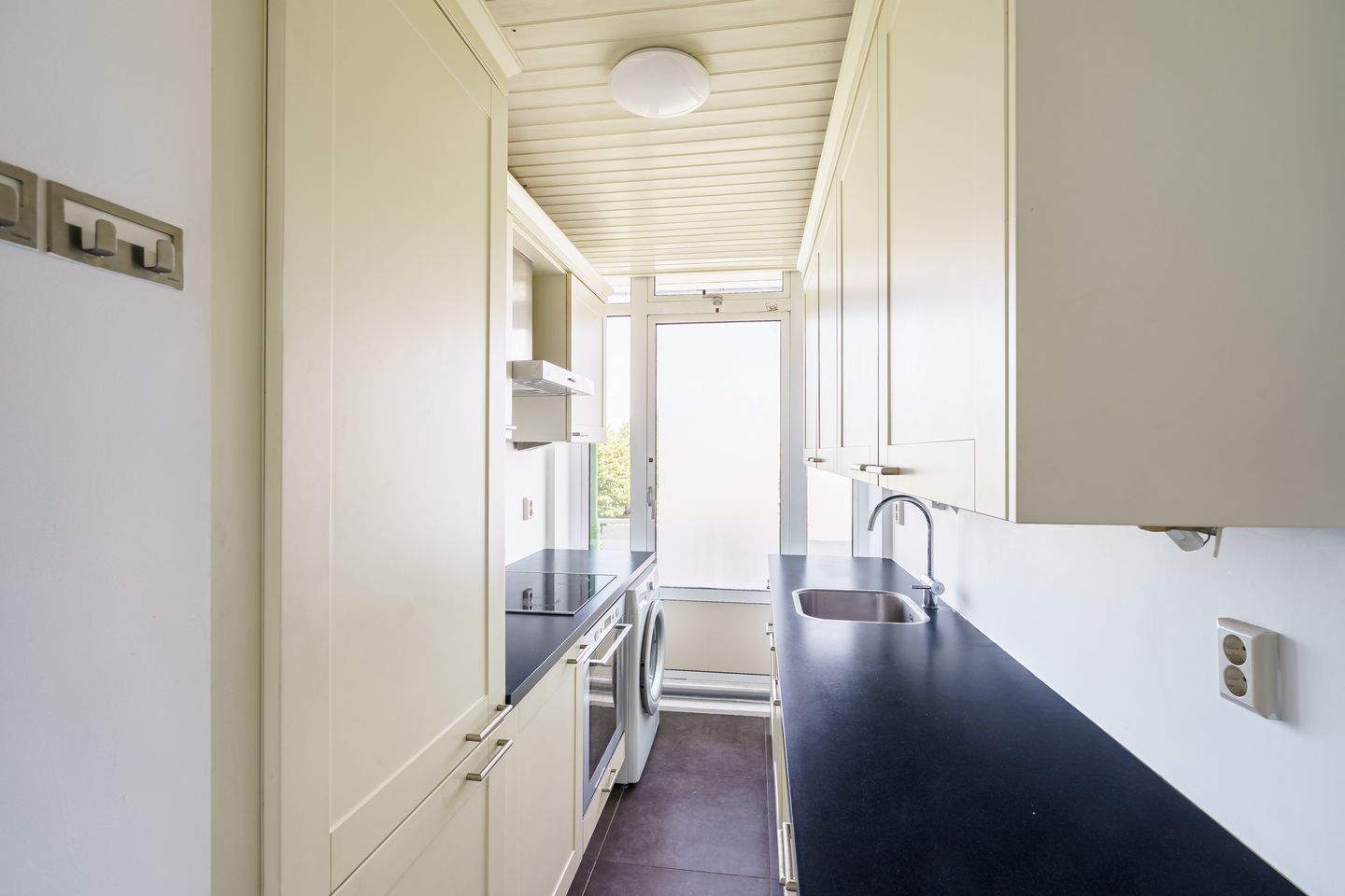 Foto 10 van Leyweg 214