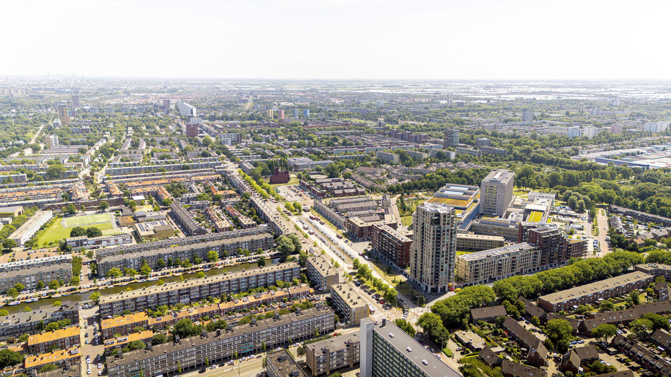 Foto 24 van Leyweg 214