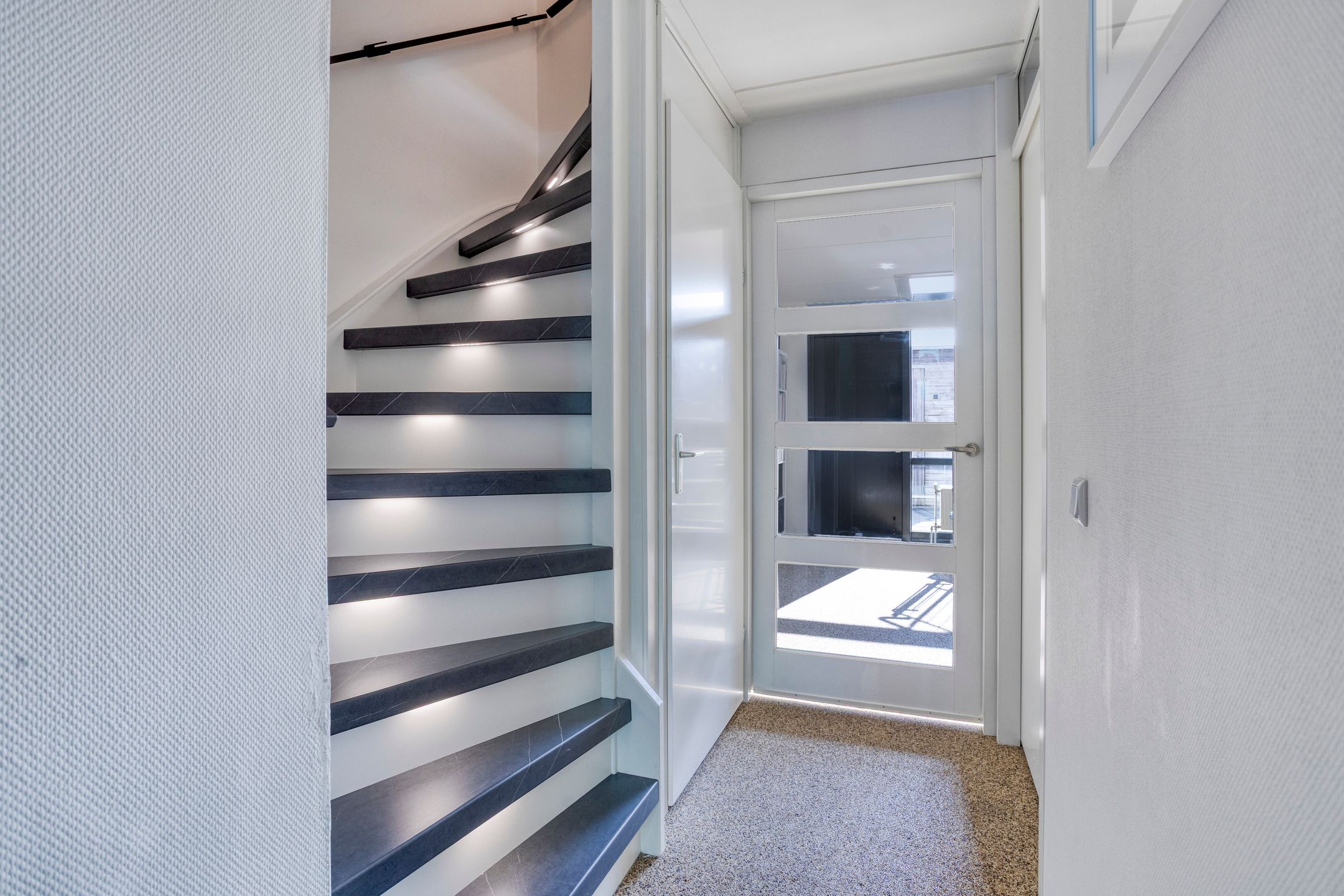 Foto 30 van Johannes Vermeerstraat 8