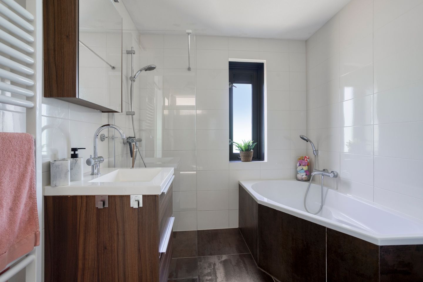 Foto 25 van Johannes Vermeerstraat 8