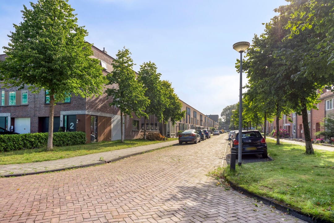 Foto 46 van Johannes Vermeerstraat 8