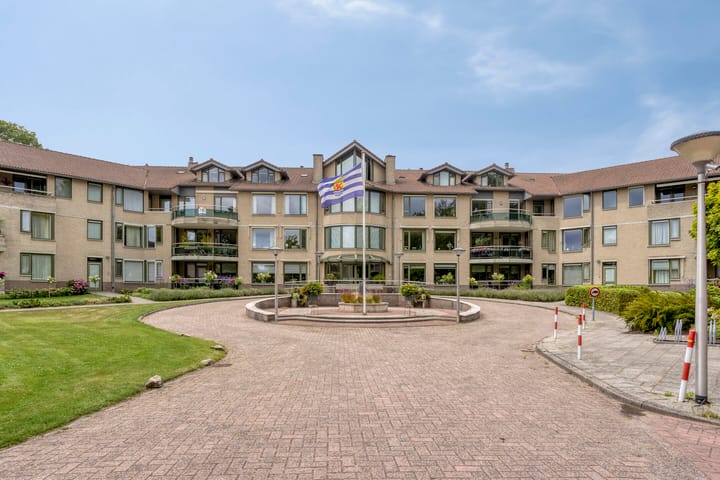 Photo 3 of Anna Paulownaplein 23