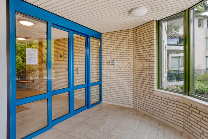 Photo 5 of Anna Paulownaplein 23