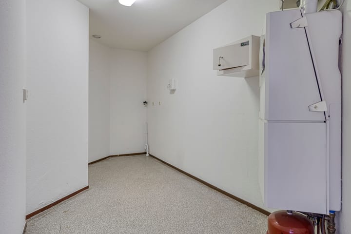 Photo 20 of Anna Paulownaplein 23