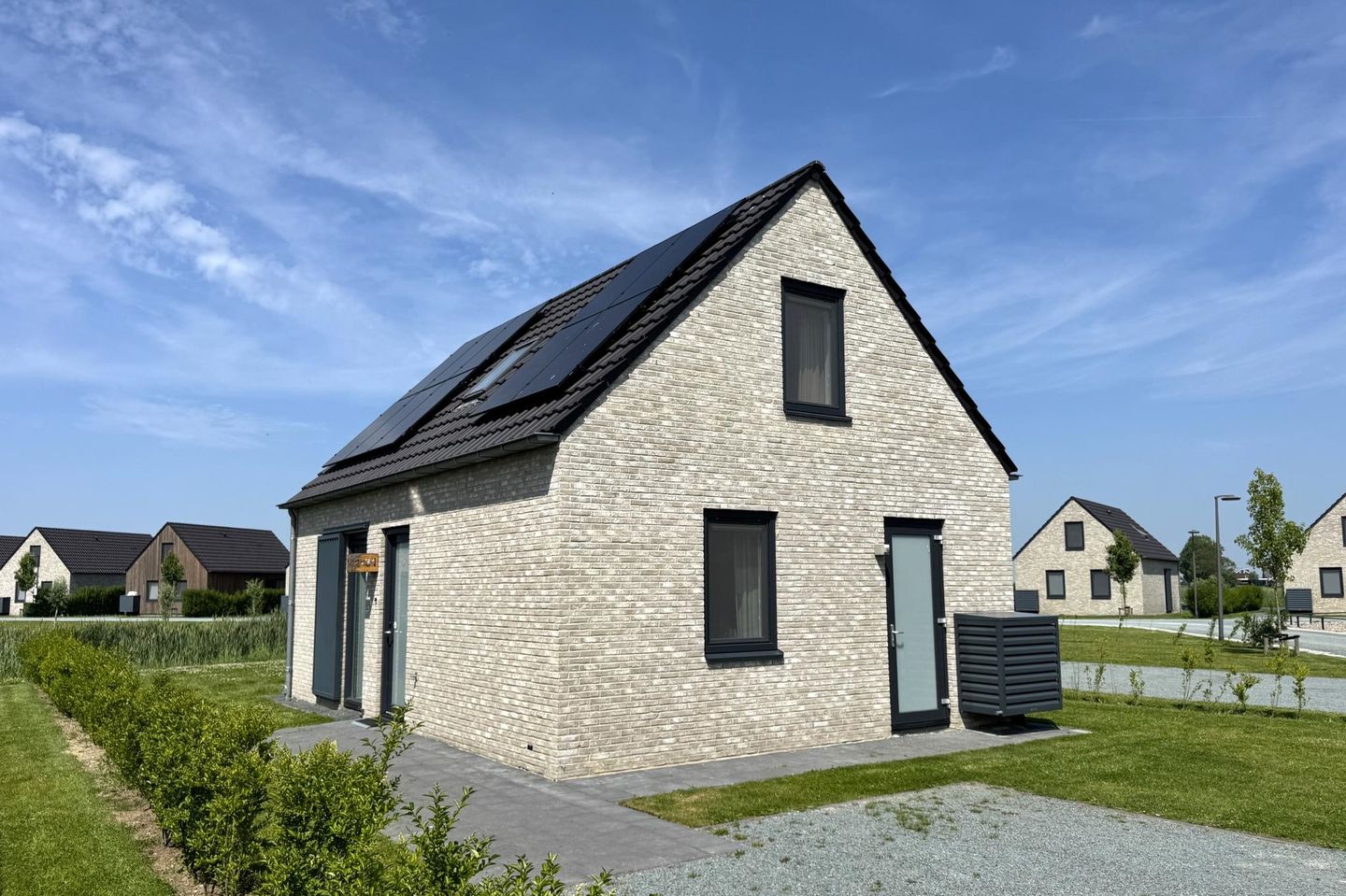 Photo 5 of Duinigermeerweg 1-R31