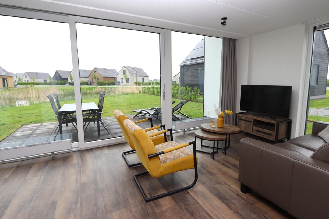 Photo 8 of Duinigermeerweg 1-R31