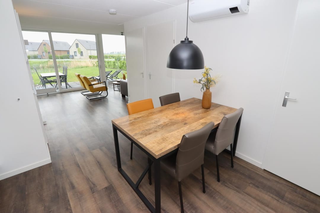 Photo 11 of Duinigermeerweg 1-R31