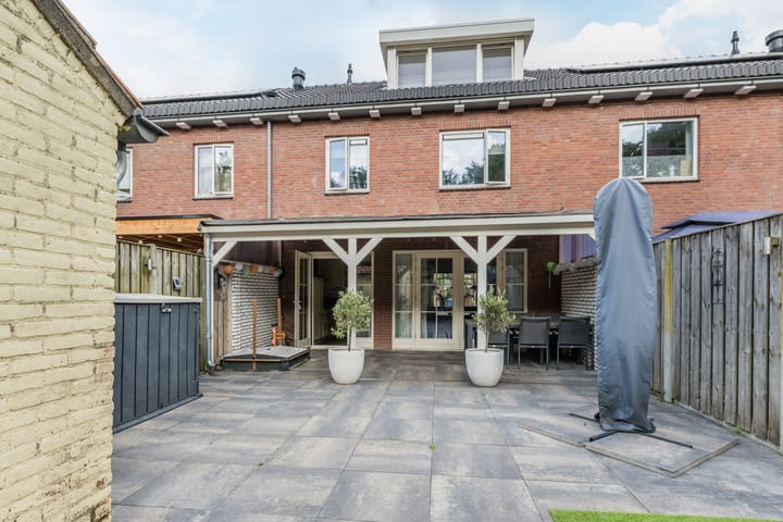 Foto 23 van Marsstraat 6