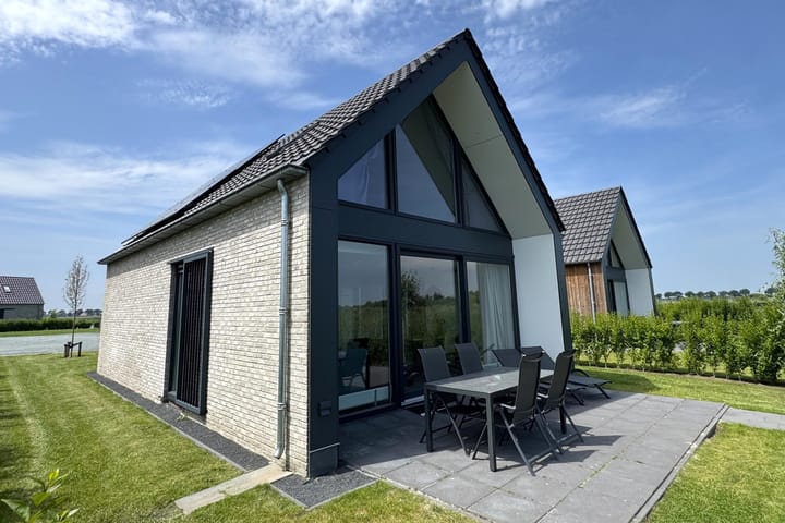 Foto 2 van Duinigermeerweg 1-R20