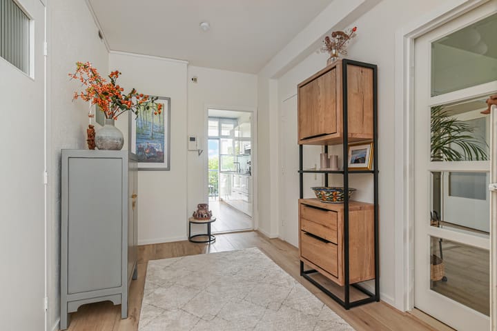 Foto 10 van Landréstraat 737