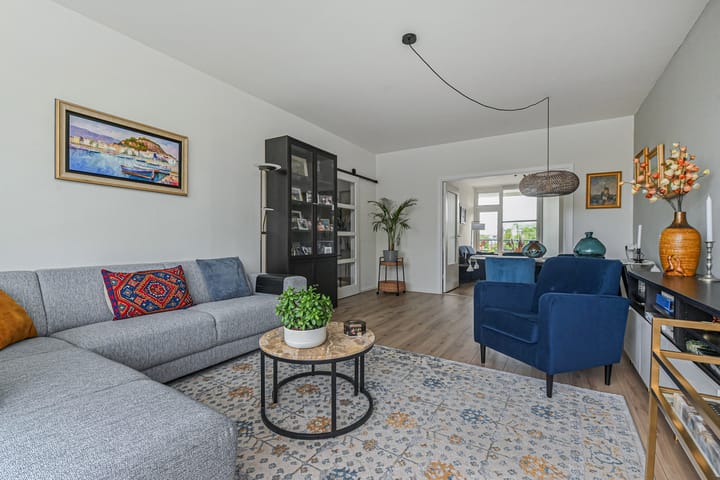 Foto 18 van Landréstraat 737