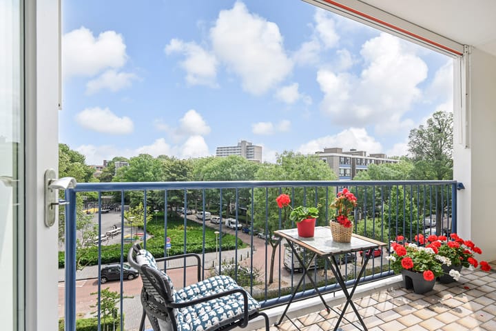 Foto 30 van Landréstraat 737