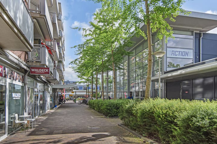 Foto 47 van Landréstraat 737