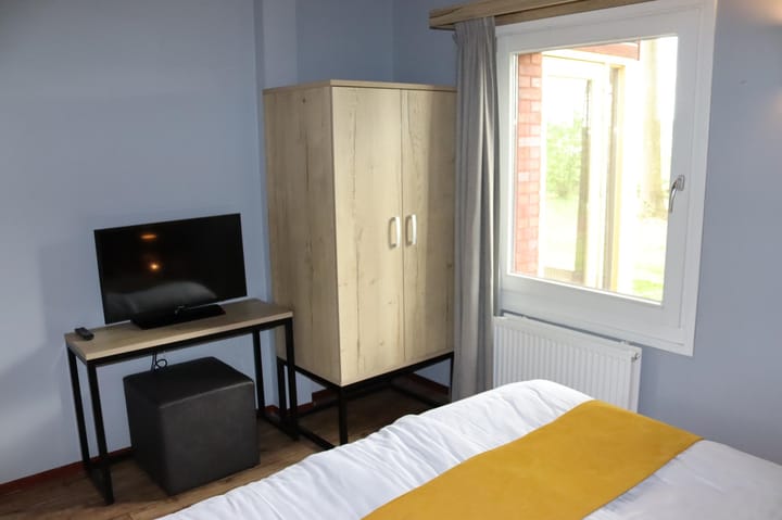 Photo 17 of Zwembadweg 2-W111