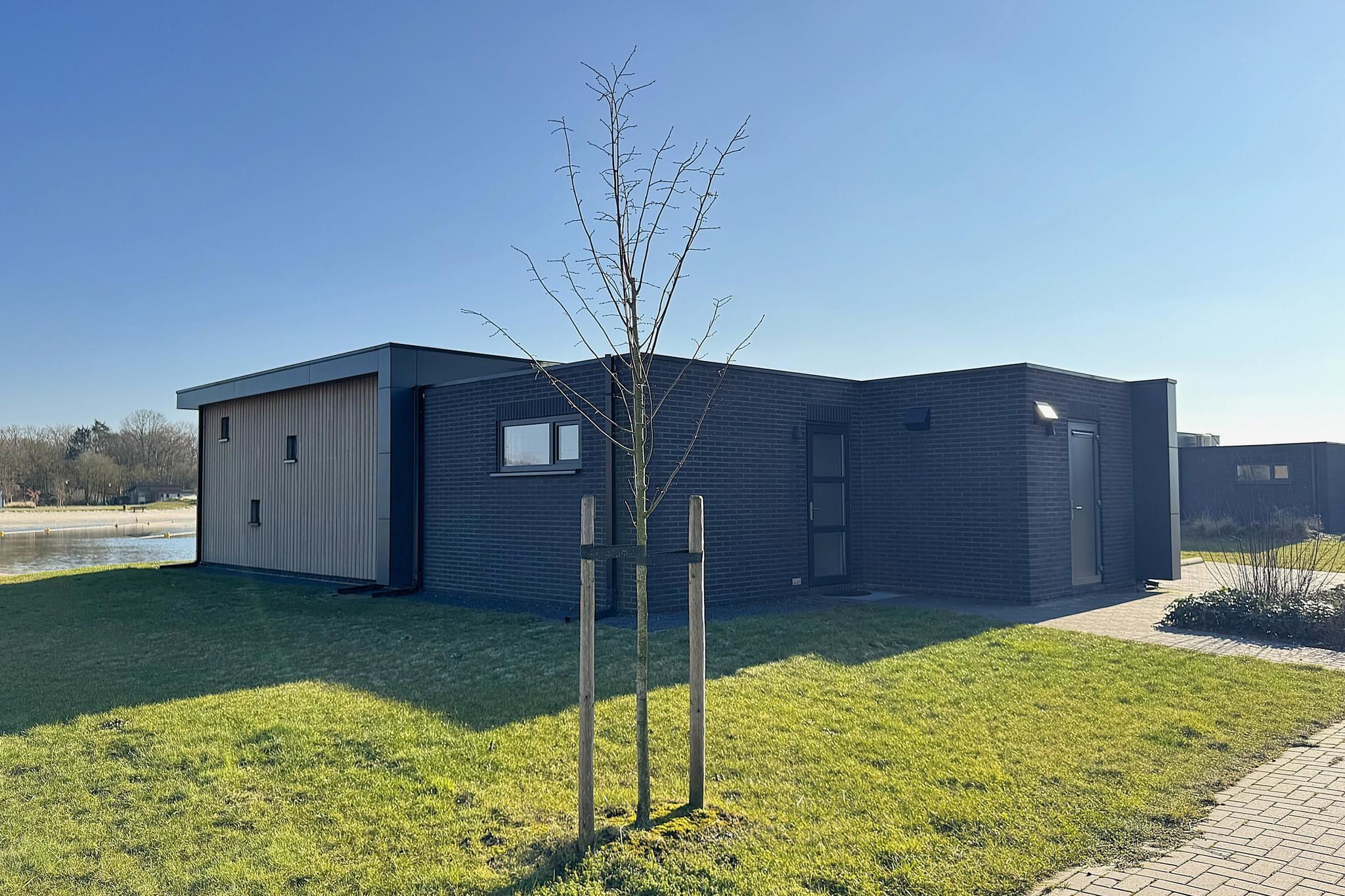 Photo 3 of Bruine Hoopsweg 6-AZ352