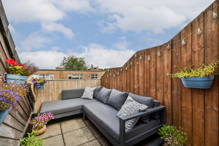 Photo 3 of Wijttenbachstraat 11-L