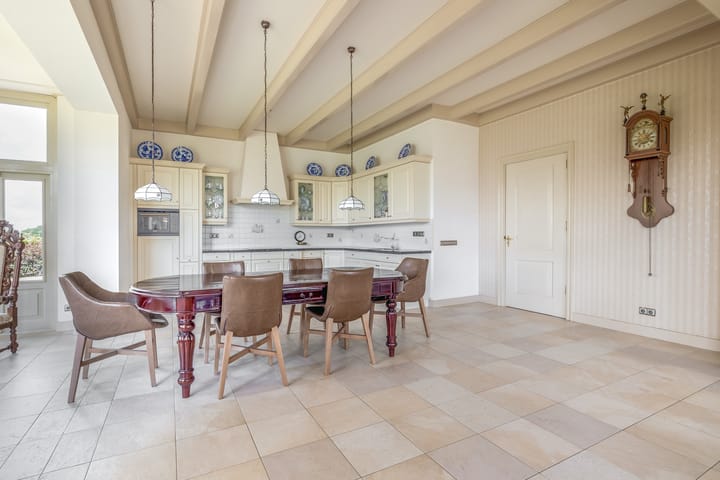 Foto 13 van Buren 27