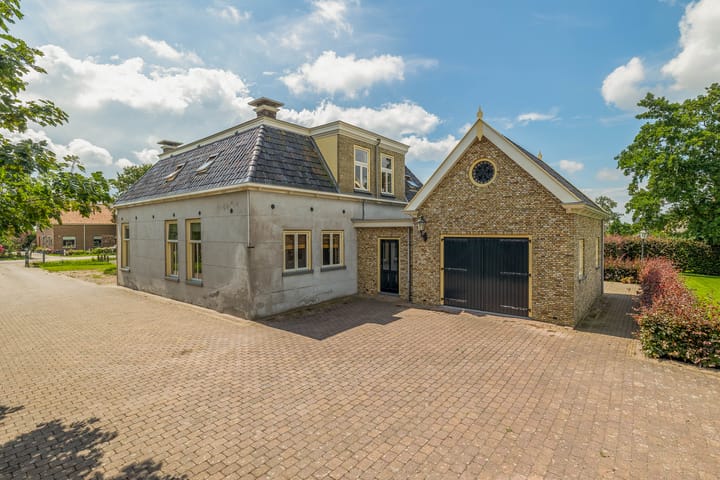 Foto 48 van Buren 27