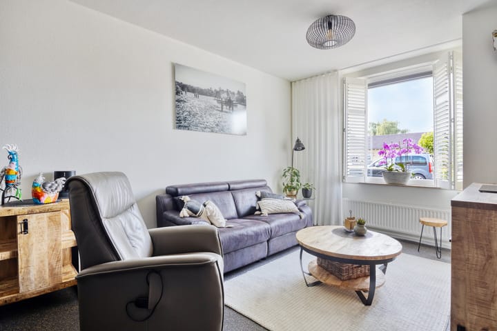 Foto 2 van Julianastraat 36-E