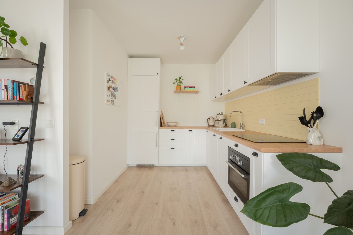 Foto 10 van Molukkenstraat 525