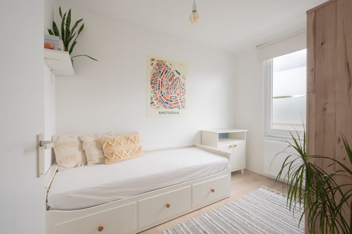 Foto 25 van Molukkenstraat 525