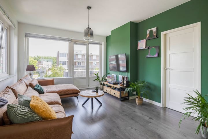 Foto 1 van van Hogendorplaan 150-C