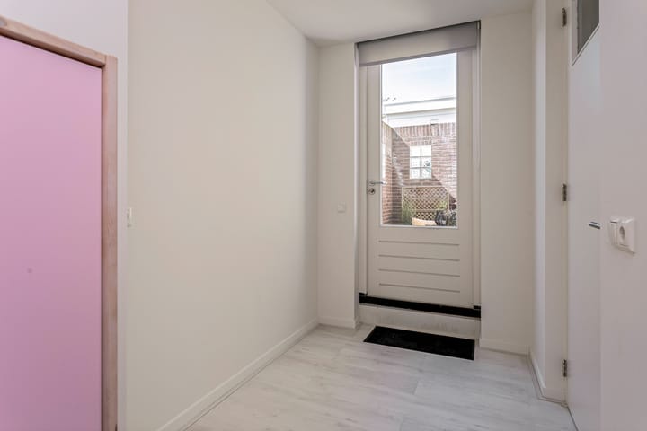 Foto 22 van Oostwal 202-B