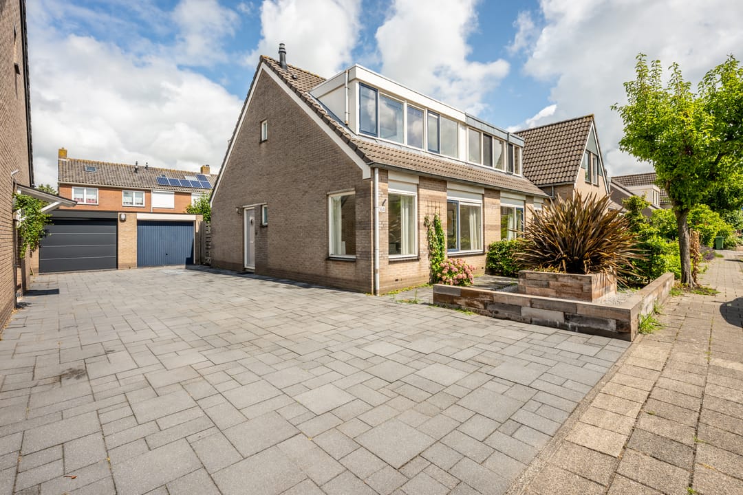 Foto 1 van Oosteinde 18-A