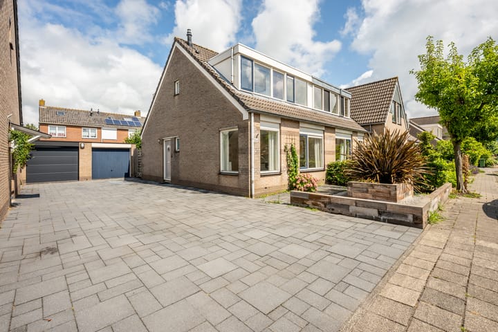 Foto 1 van Oosteinde 18-A