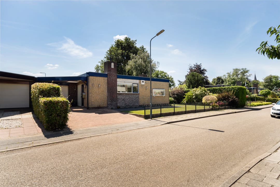 Foto 2 van Meidoornlaan 6