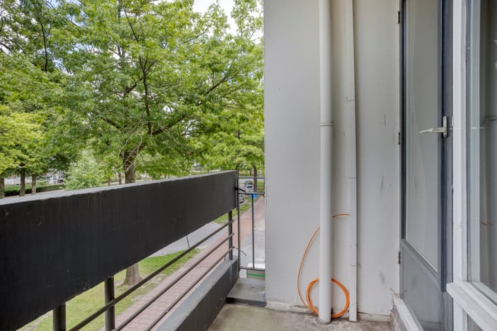 Foto 16 van Marialaan 32-A