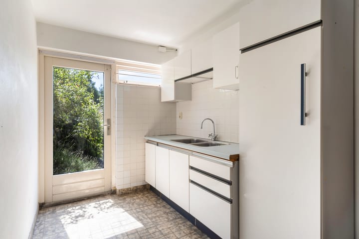 Foto 28 van Meidoornlaan 6