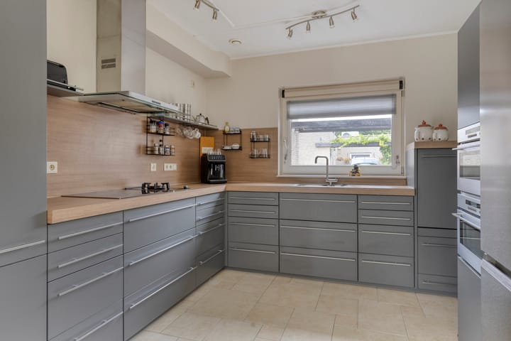 Foto 4 van Brochestraat 5