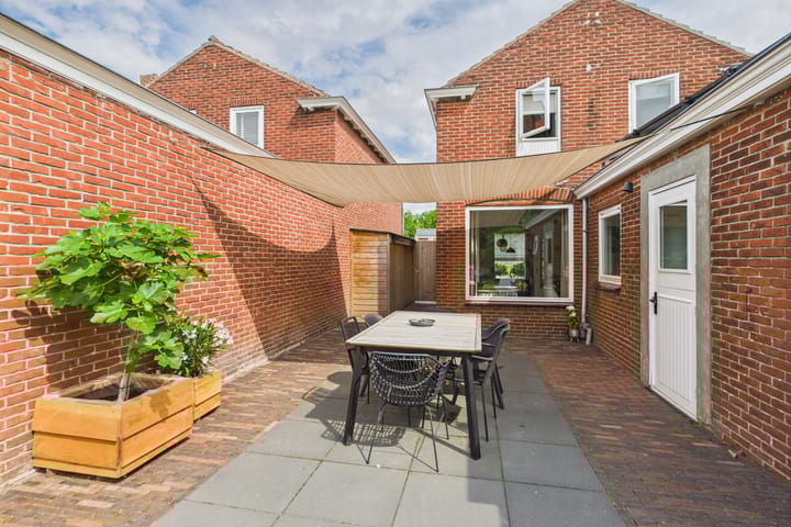 Foto 45 van Beatrixstraat 6