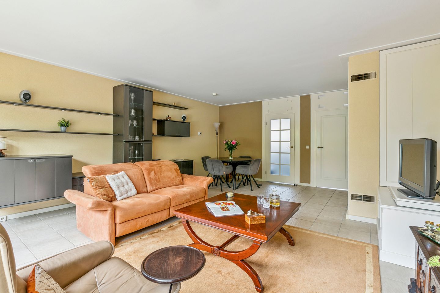 Photo 4 of Dukaatstraat 36